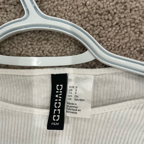 H&M Ribbed Top - Picture 2 of 2